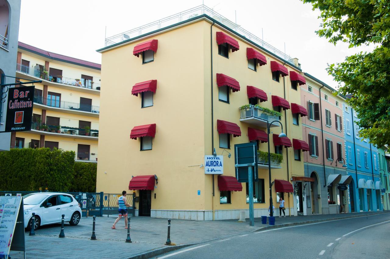 Hotel Aurora Desenzano del Garda Exterior foto